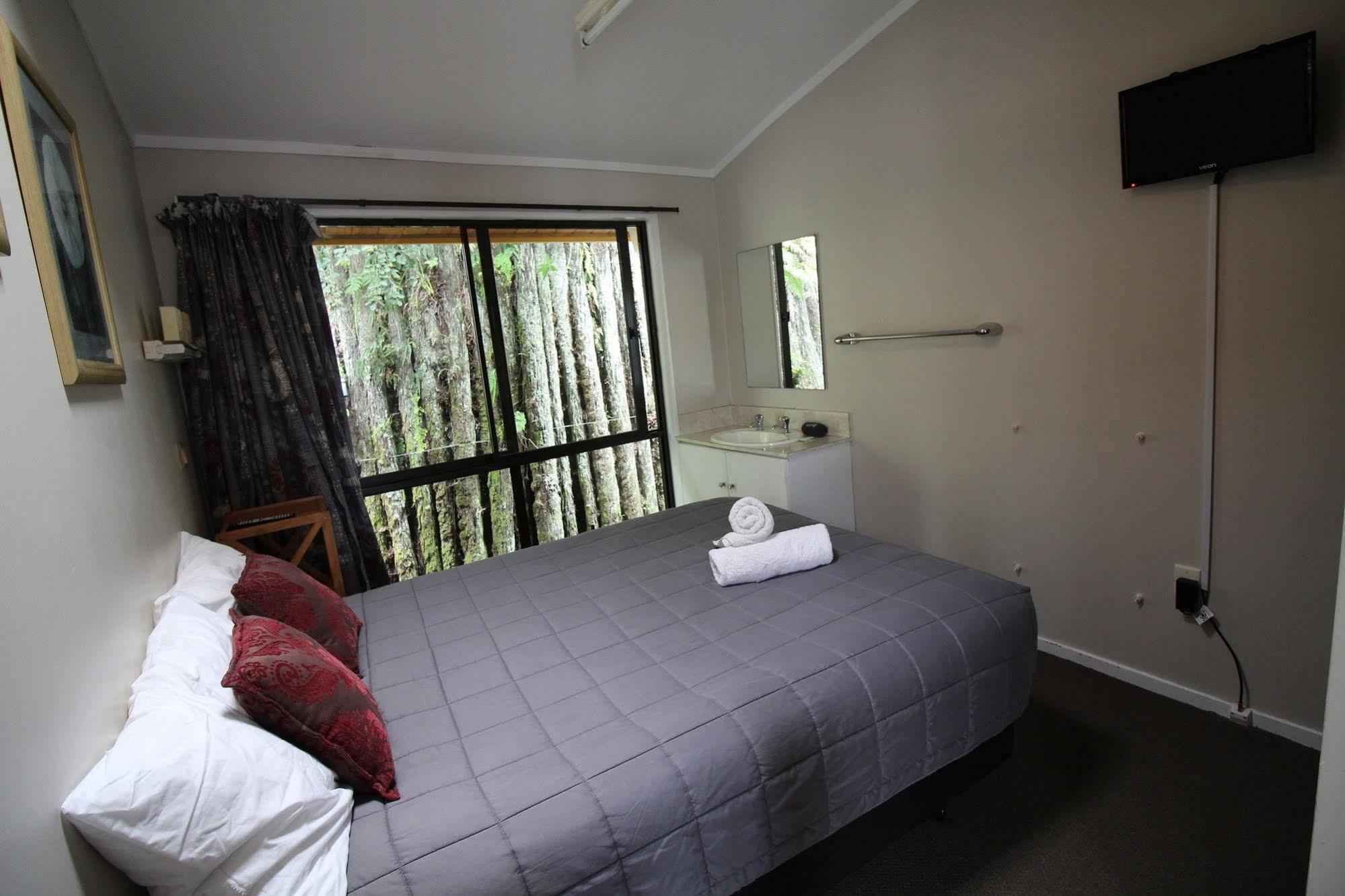 Yha Sunflower Lodge New Plymouth Extérieur photo